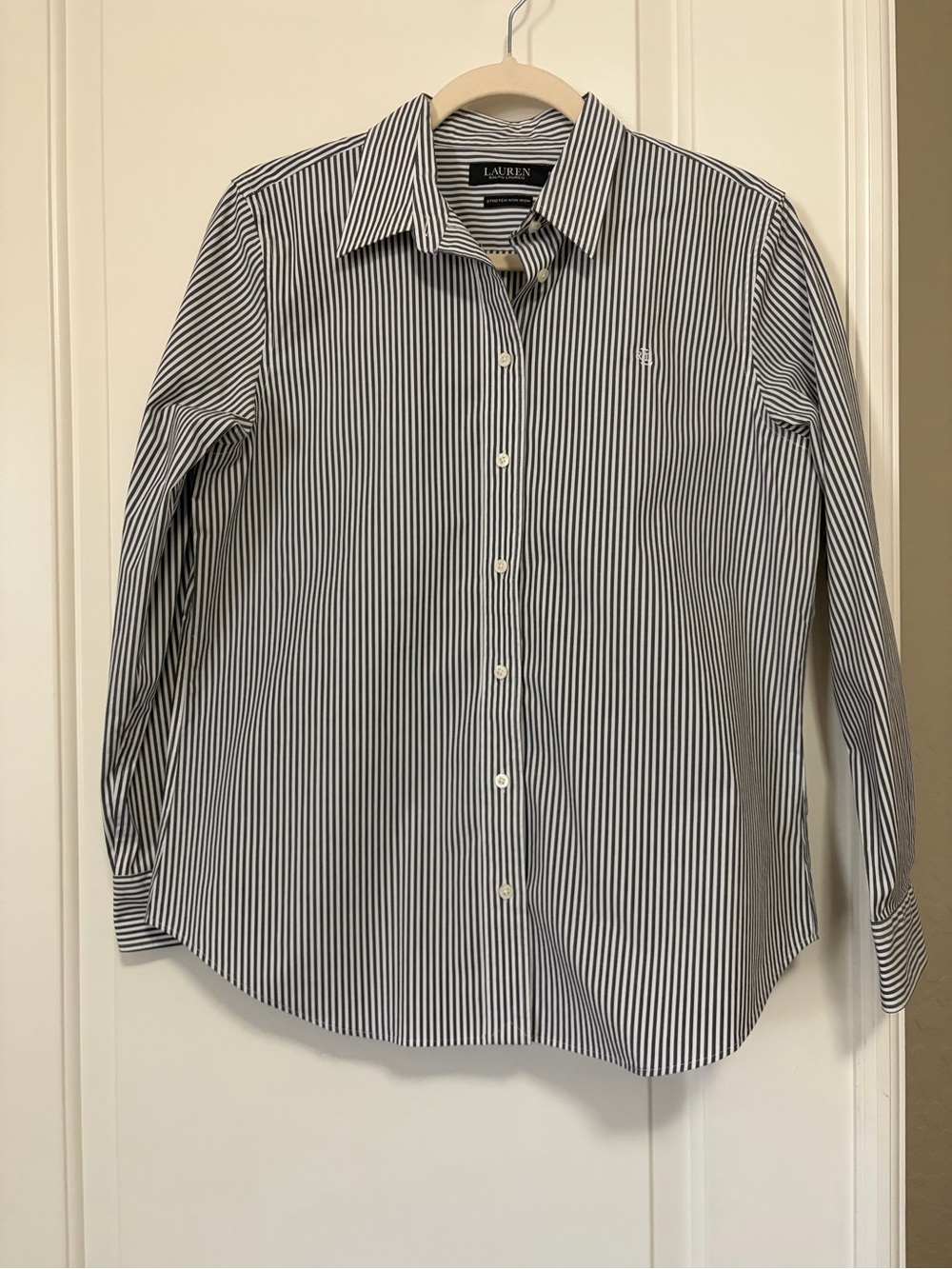 American Girl 💙♥️Lauren Ralph Lauren Navy & White Pinstripe Dress Shirt♥️💙